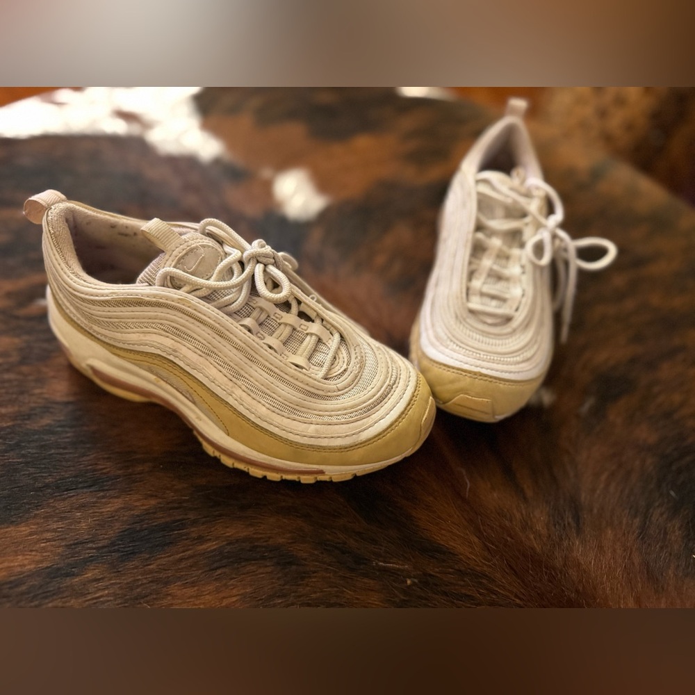 Nike Air Max 97 (GS) White / Pink Youth shoes 921522-113 sz 4Y